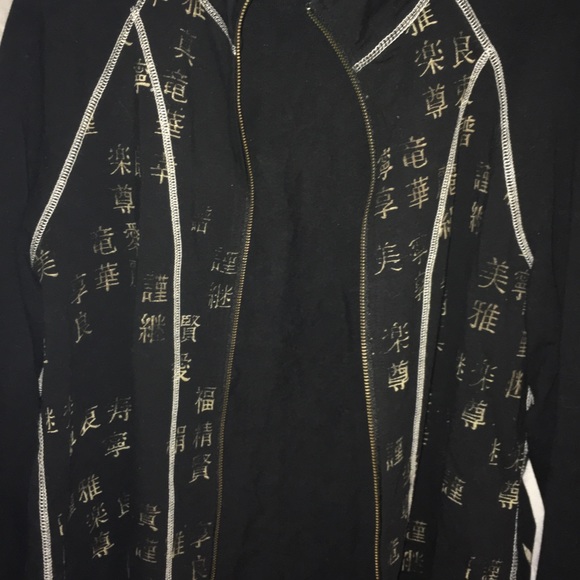 Asian Style Light Sweatshirt - Picture 3 of 3